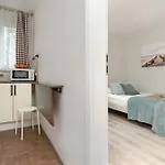 Apartman Cosy With Balcony In By Renters