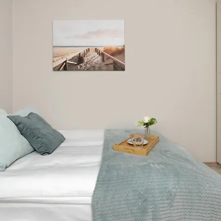 Apartman Cosy With Balcony In By Renters *